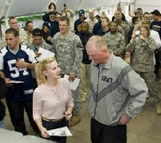 Scarlett Entertains The Troops