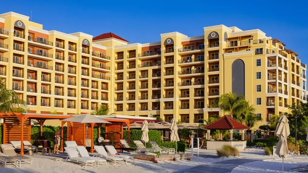 Ritz-Carlton