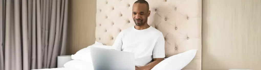 howard johnson deal hero man on hotel bed