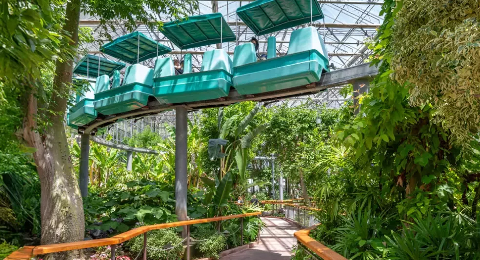 Gilroy Gardens banner
