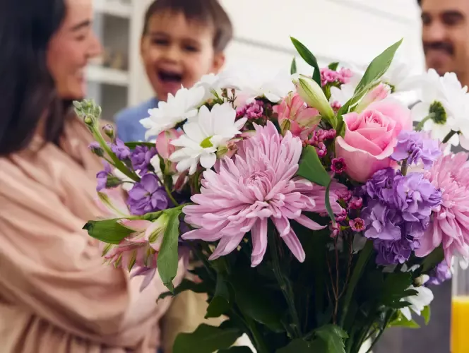 1-800-Flowers.com  Military Discount with WeSalute (Veterans Advantage)