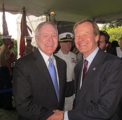 Veterans Advantage Founder Scott Higgins with Secretary of the Navy Ray Mabus at New York City Fleet Week activities on May 26, 2011.