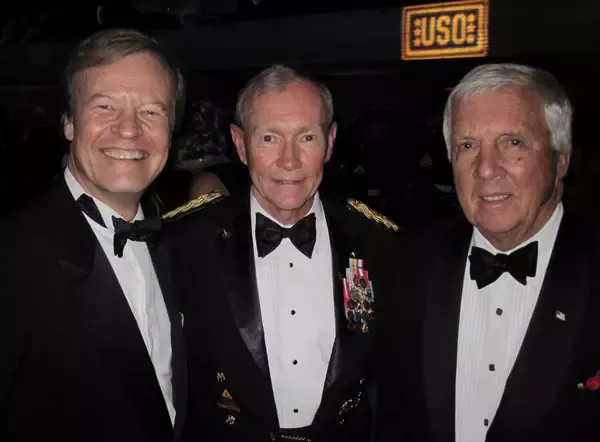 Veterans Advantage founder, Scott Higgins with General Martin E. Dempsey, Chairman of the Joint Chiefs of Staff, (center) and Malcolm Pray (right).