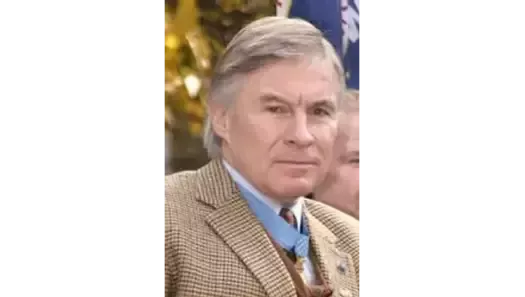 Paul Bucha