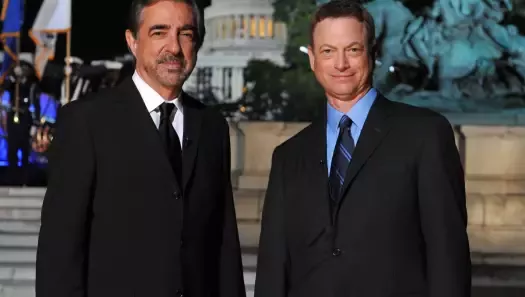 Hosts Joe Mantegna and Gary Sinise