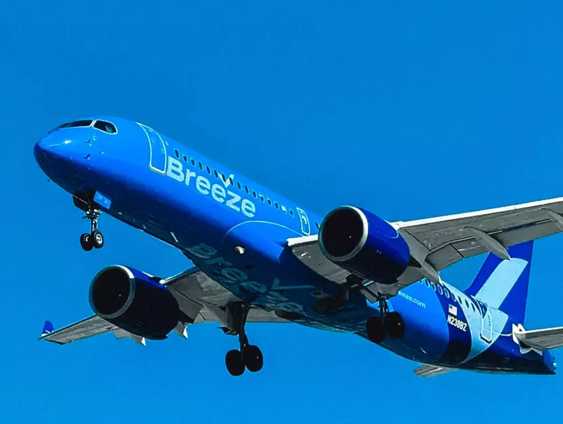 Breeze Airways