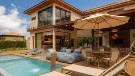 Vacation Rentals with Whimstay